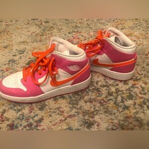 Air Jordan Pink & Orange